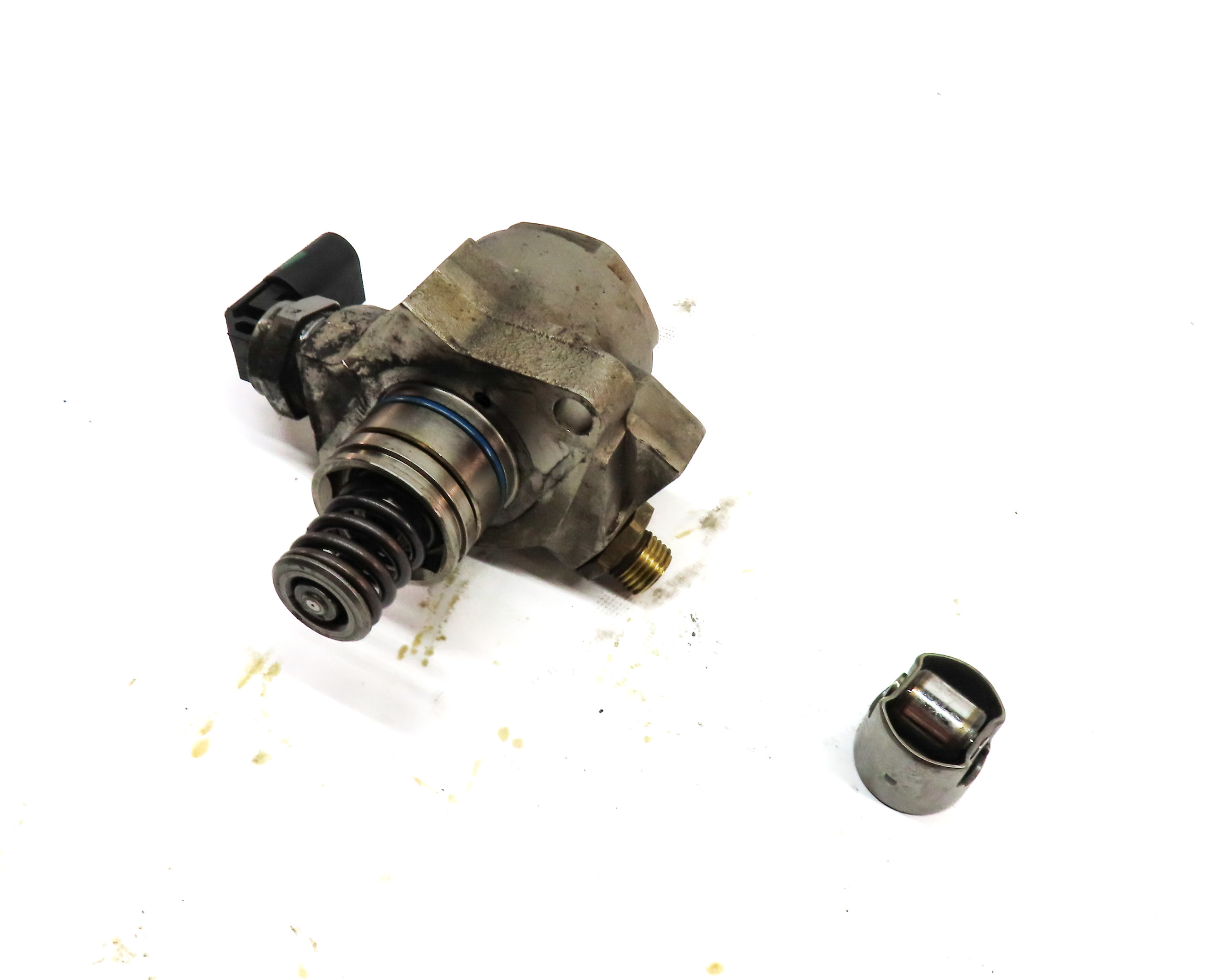2016-2018 AUDI A6 A7 A8 C7 4G8 D4 4H 3.0L HIGH PRESSURE FUEL PUMP HPFP — exact item pictured